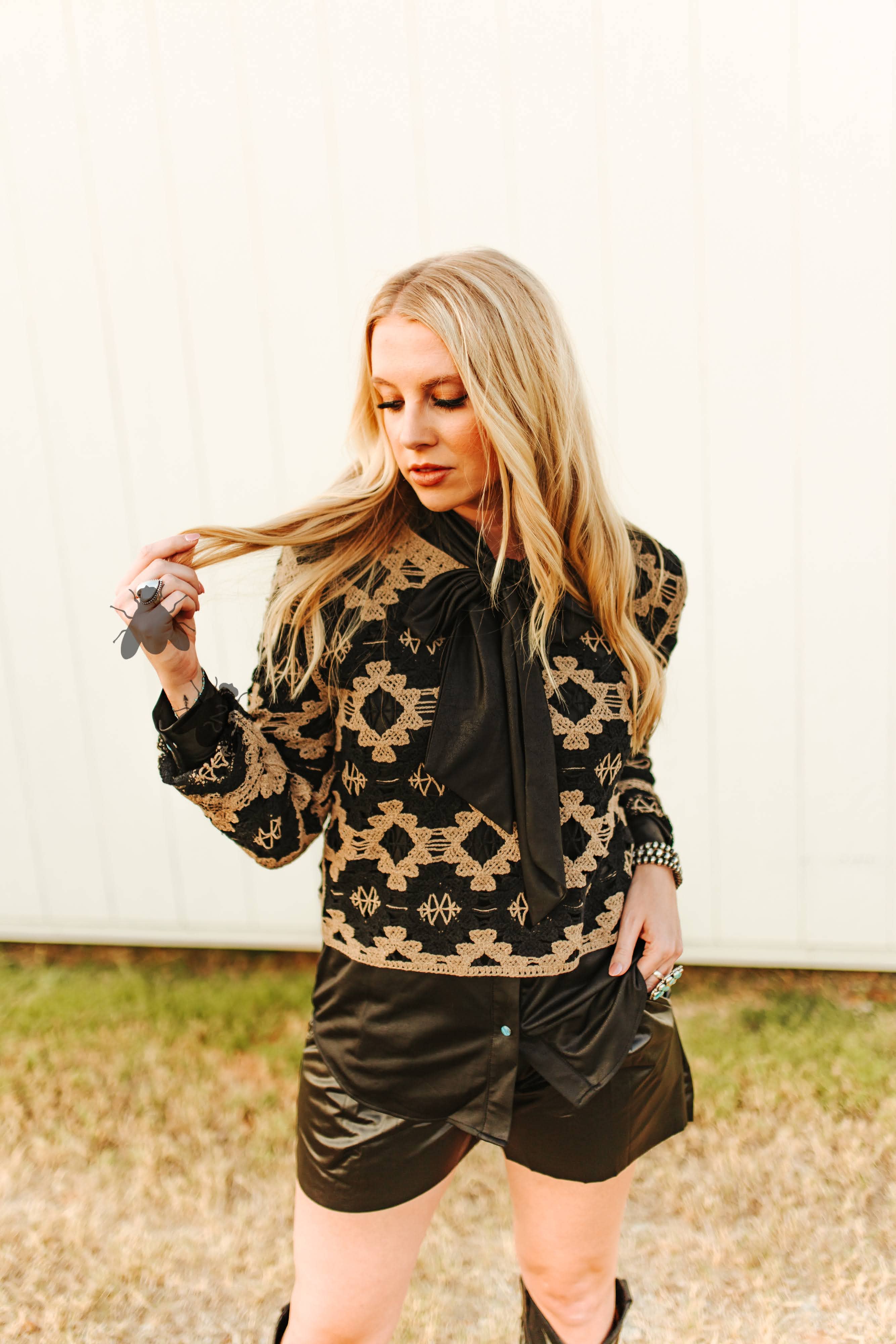 LEATHER OUTLAW TOP *MIDNIGHT