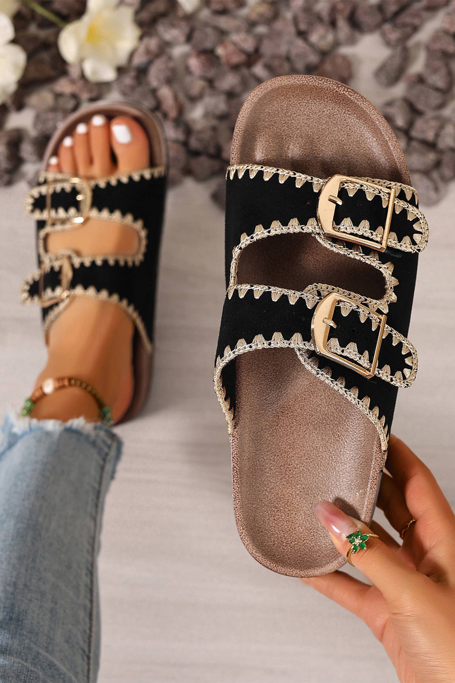 LDC Embroidered Trim Retro Buckle Faux Suede Slippers
