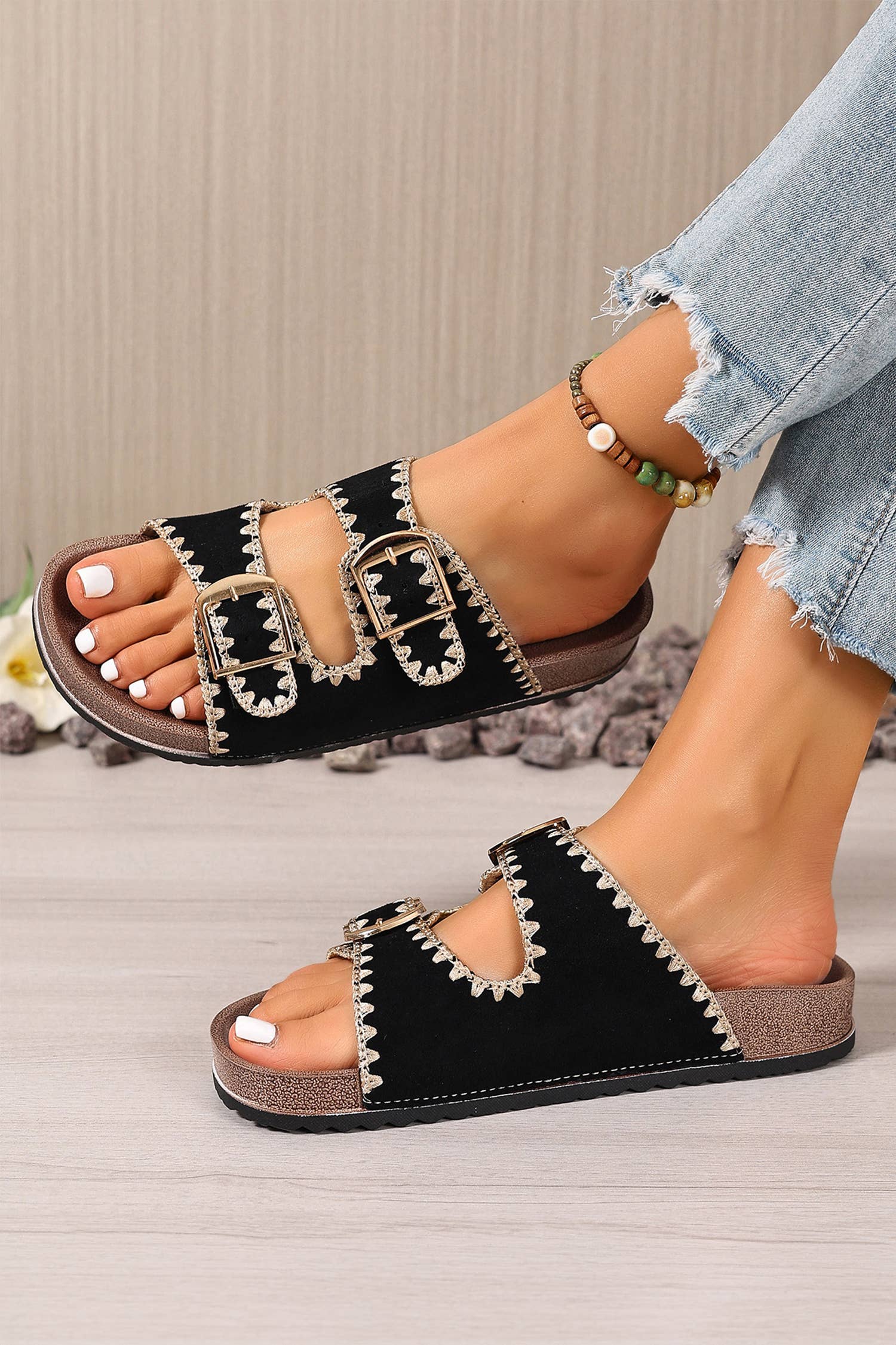 LDC Embroidered Trim Retro Buckle Faux Suede Slippers